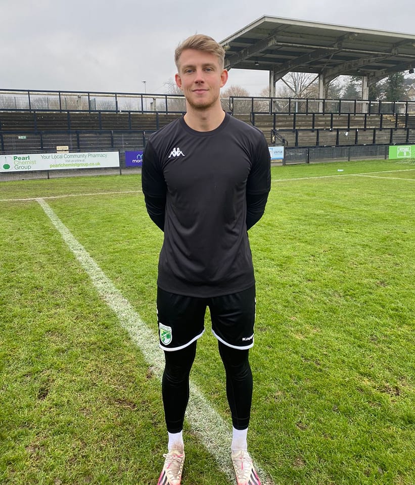 Former Leeds keeper comes in to cover Stanton injury