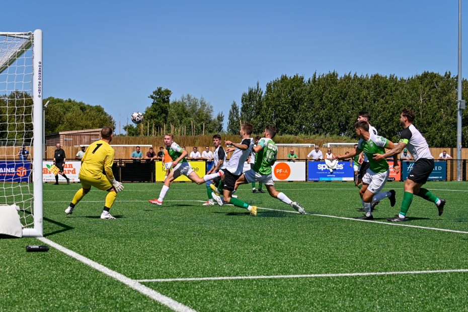 Fin du Port heads Guernsey 2-0 in front.
