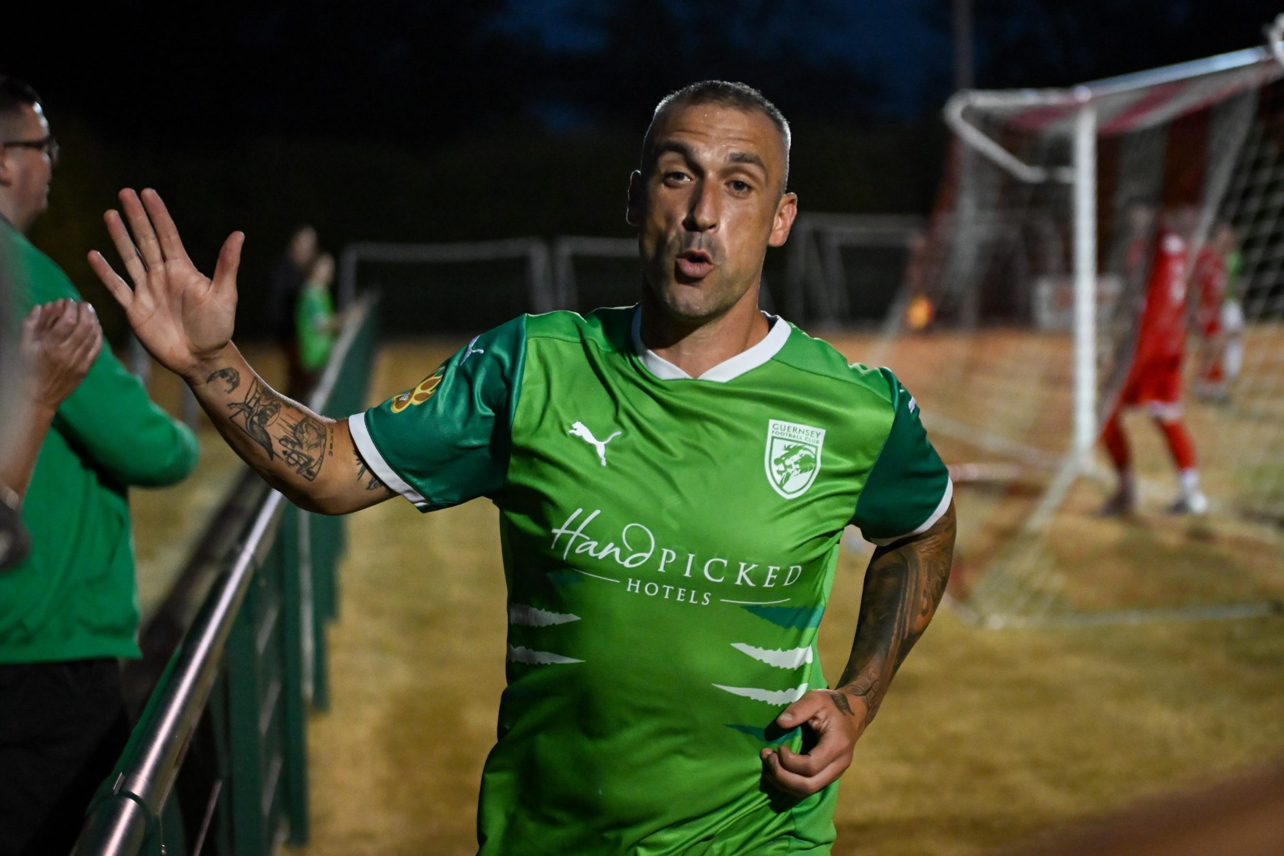 Lions grind out a rare draw in Crawley